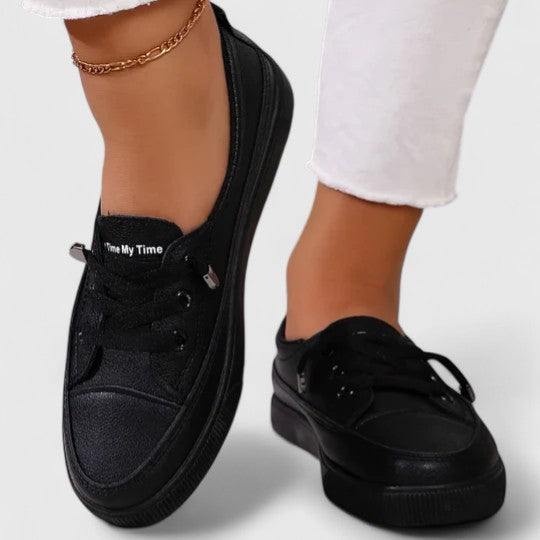 Lightweight, breathable women's orthopedic walking shoes with arch support & cushioning for daily comfort.
