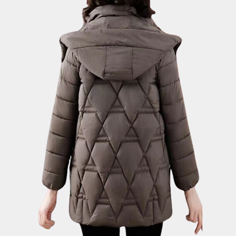 Women's fashion Romy quilted jacket. Lightweight outerwear, perfect for layering in any season.