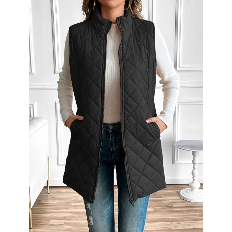 Cream quilted vest for women, an essential zip-up for fall and mild winter days.