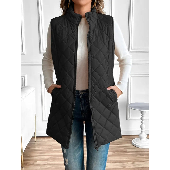 Cream quilted vest for women, an essential zip-up for fall and mild winter days.