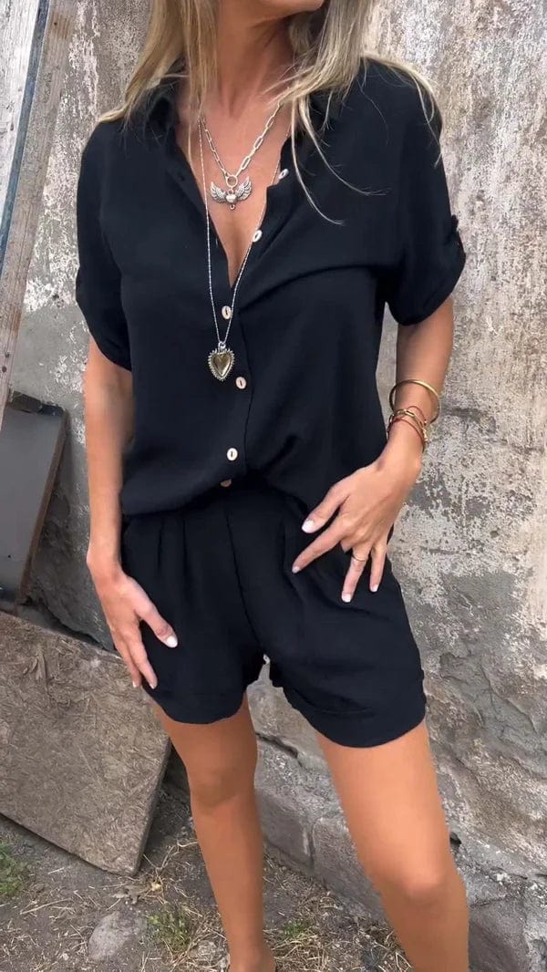 Comfortable women's lightweight shorts & top set with a relaxed fit, perfect for lounging or travel.