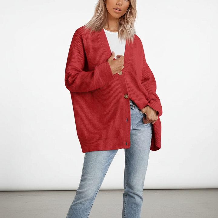 Fashionable women's cashmere V-neck waistcoat, a premium vest for autumn and winter luxury