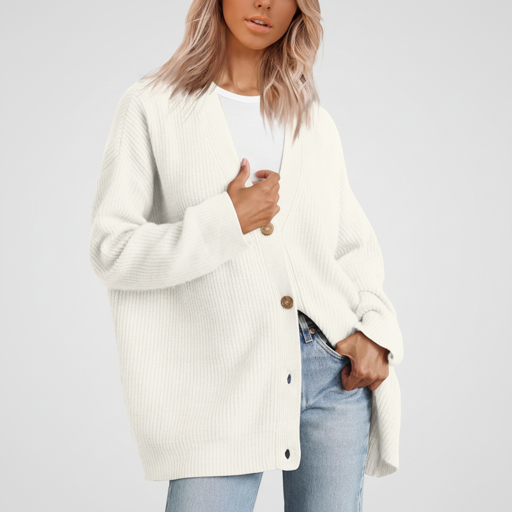 Stylish women's loose cashmere V-neck vest, a versatile and comfortable addition to any wardrobe