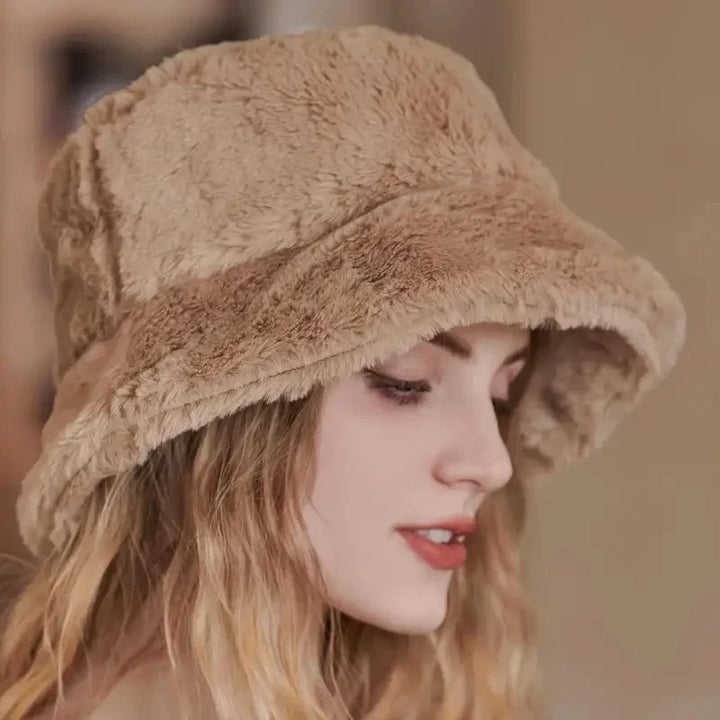 Women's Lorna faux fur bucket hat, warm & cozy for autumn-winter fashion.
