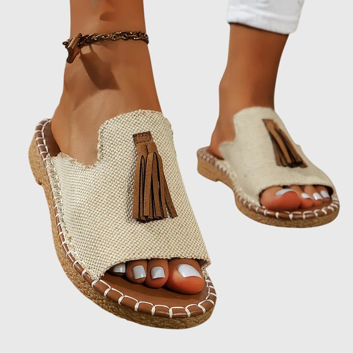 Lorraine orthopedic sandals for women, offering superior arch support and effective foot pain relief.
