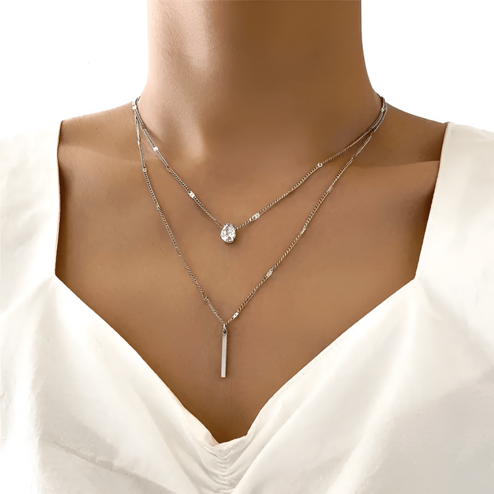 Adjustable Lumia luminous glow grid necklace in gold or silver, radiant women's jewelry with unique shine.