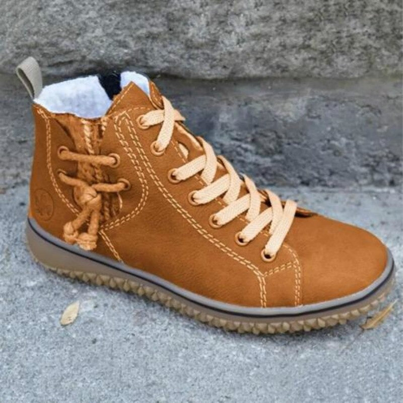Luna women's walking ankle boots, showcasing arch support & flexible non-slip soles. Comfortable & stylish fall footwear.