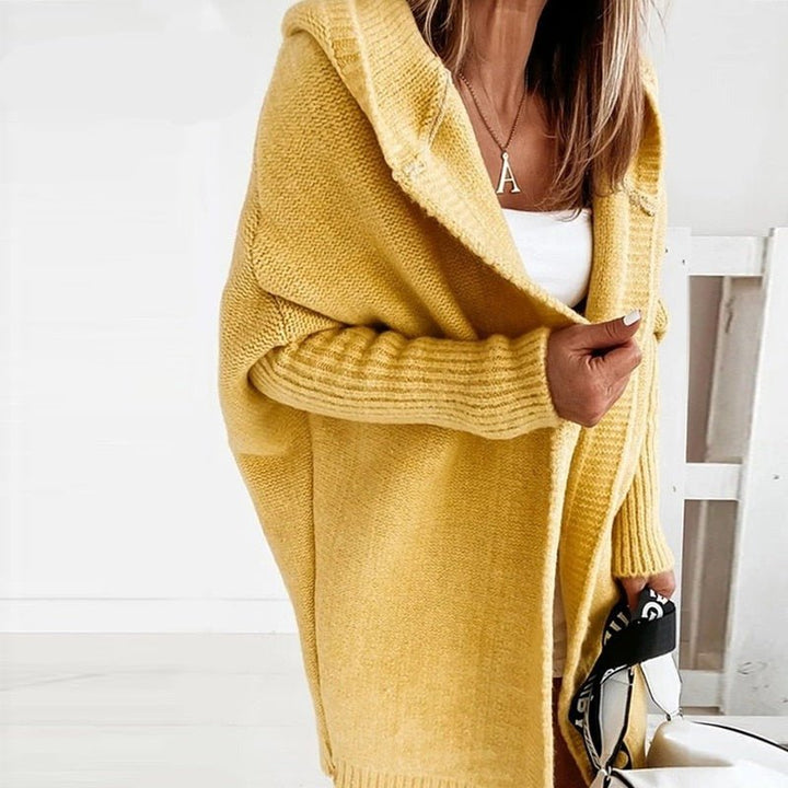 Stylish women's Luna cardigan, long sleeve hooded design for winter comfort & chic.