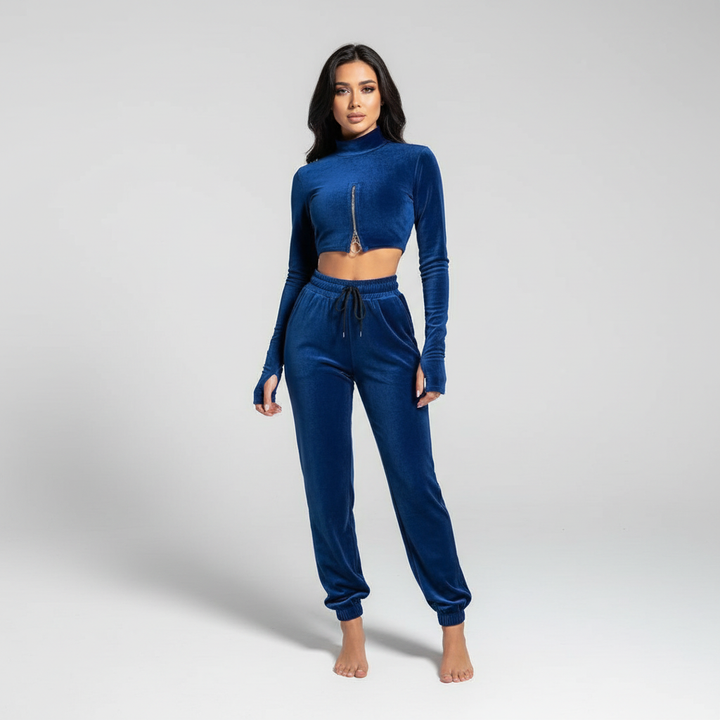 Cozy women's athleisure velvet tracksuit in rich elegant style, perfect for winter comfort.