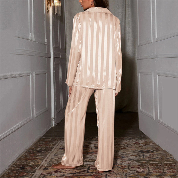 Soft women's silk pajamas for comfortable sleep. Luxury loungewear set.