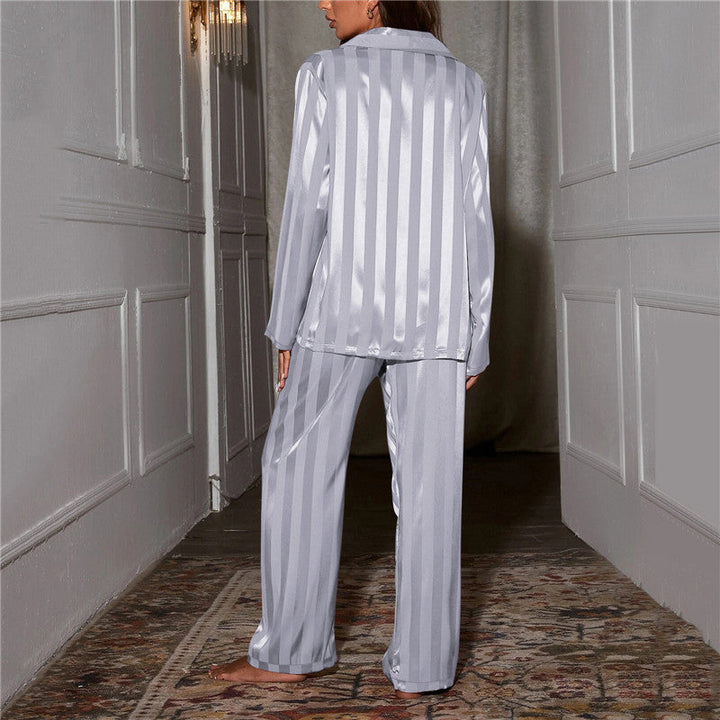 Soft & luxurious women's silk pajamas, perfect for comfortable lounging & sleep.