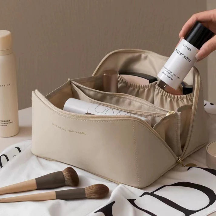 Women's luxury travel makeup organizer. Elegant, durable cosmetic storage solution for beauty essentials.