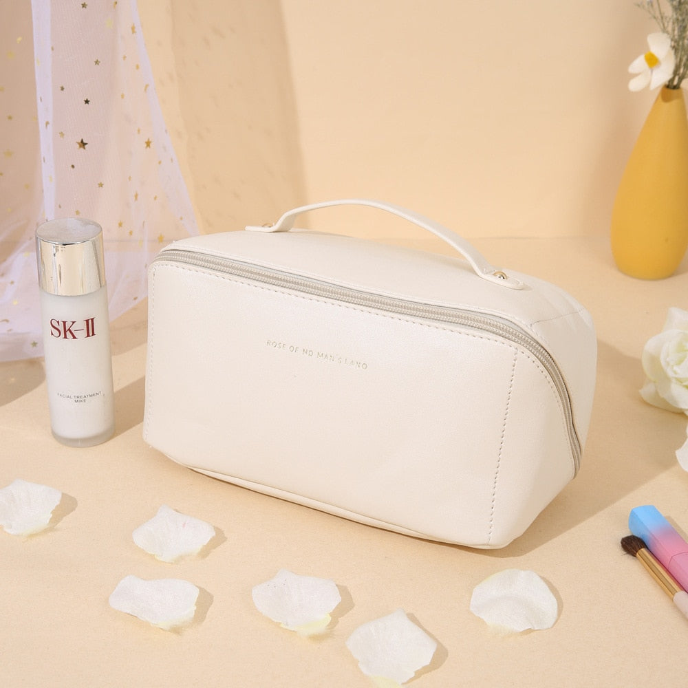 Durable & compact luxury beauty case. Women's travel makeup organizer for secure and elegant cosmetic storage.