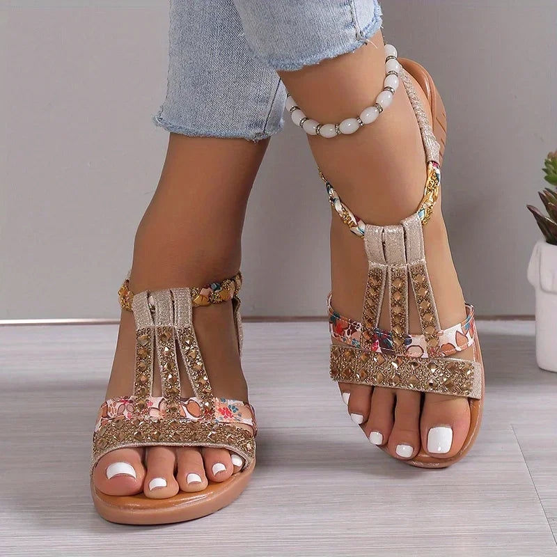Supportive Marla wedge sandals for women, orthopaedic comfort, ideal for versatile summer style.