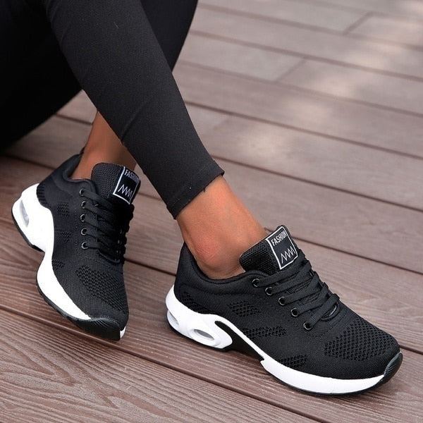 Women's Marlene casual sneakers, orthopedic design for all-day comfort.