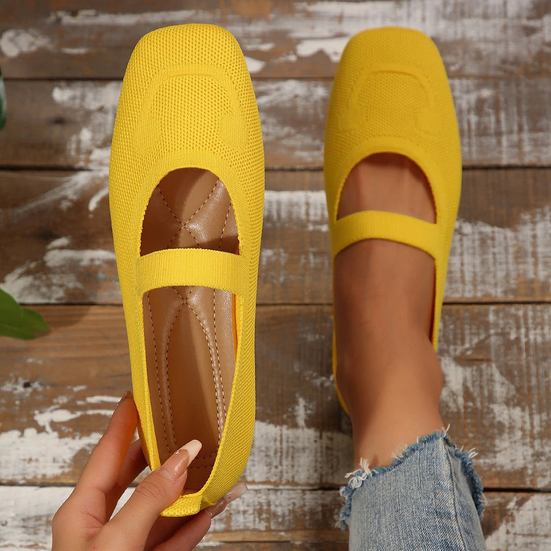 Slip-on women's ballet flats, Mary Jane style with smiling face, comfortable casual shoes for spring/summer.