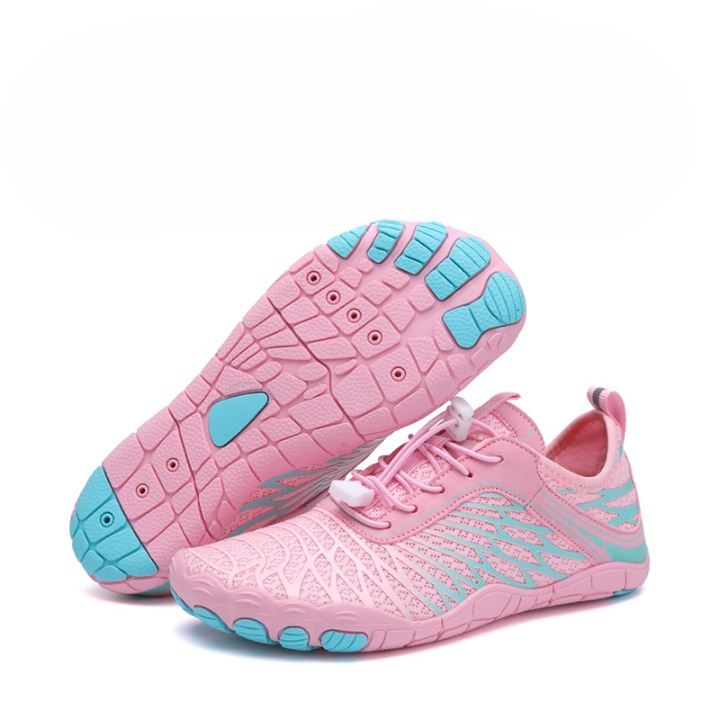 Flexible women's minimalist shoes, perfect for natural walking & everyday comfort.