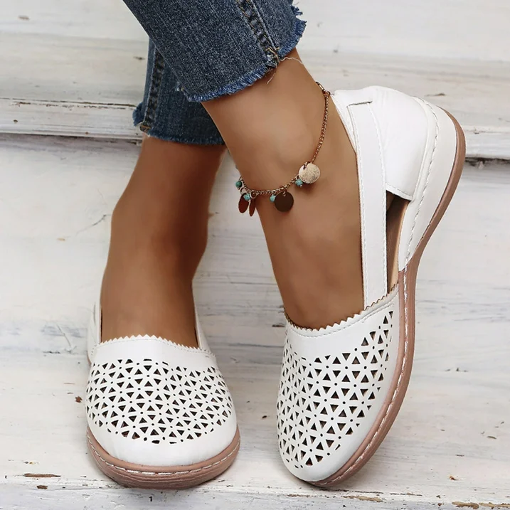 Women's Melina comfortable slip-on summer walking shoes for everyday casual wear.