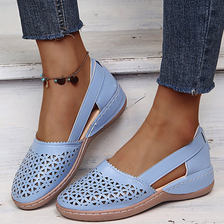 Side profile of versatile women's summer slip-on shoes, ideal for everyday walking.