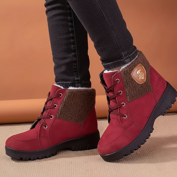 Stylish women's Mindy boots, insulated and plush-lined for ultimate winter warmth