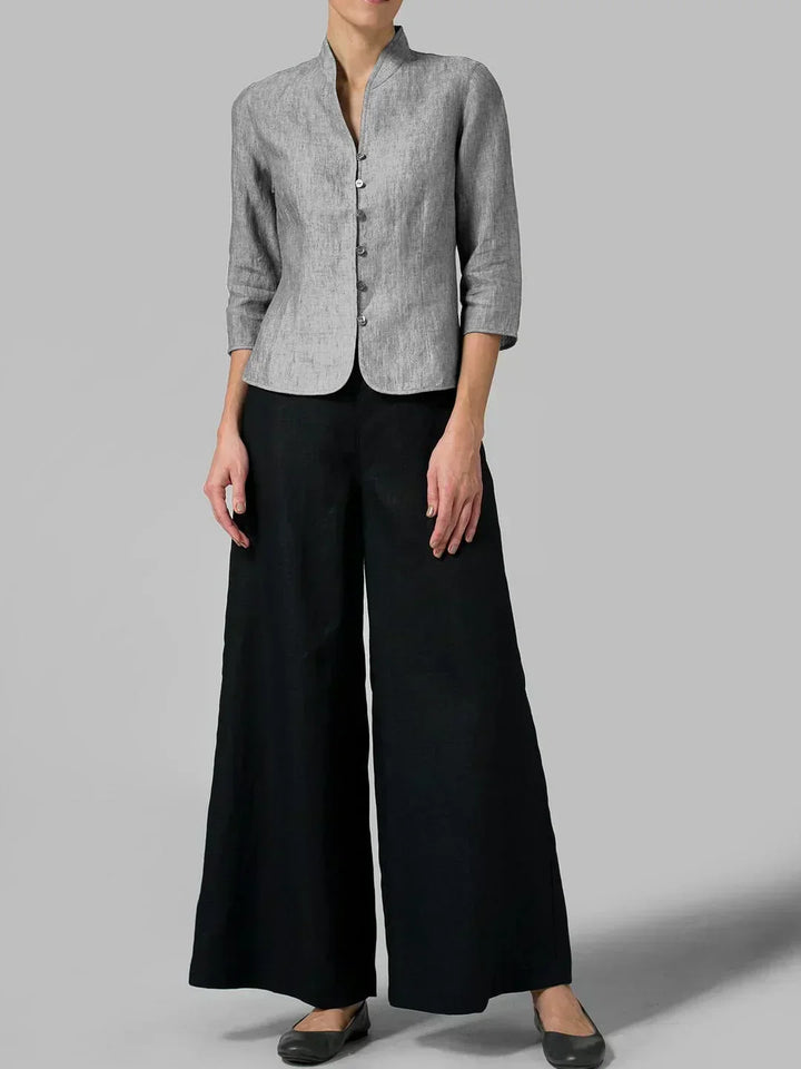 Elegant women's minimalist top with 3/4 sleeves & button front, a versatile blouse for everyday fashion.