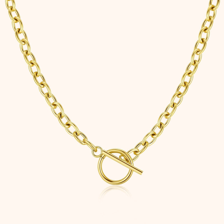 Delicate women's geometric necklace in gold or silver. Modern, minimalist jewelry perfect for everyday wear.