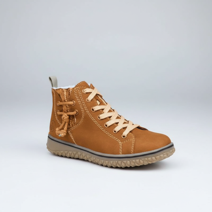 Monika women's warm winter boots, insulated, non-slip sole for ultimate cold weather comfort