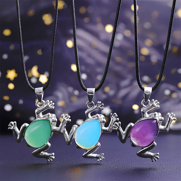 Women's natural crystal frog meditation necklace, spiritual healing gemstone jewelry.