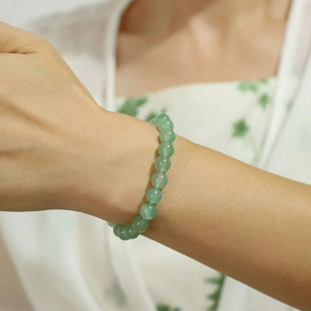 Women's spiritual crystal bracelet, perfect for focus & energy.