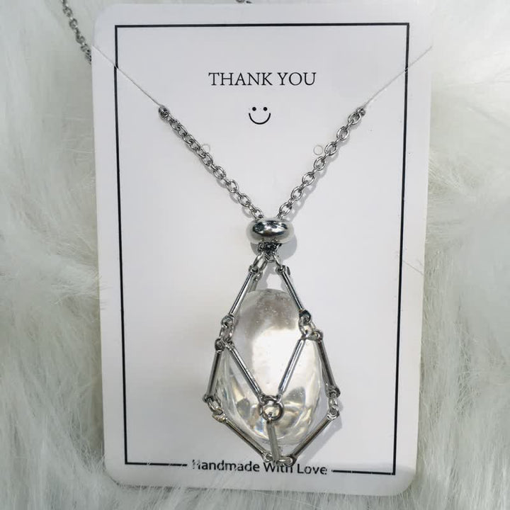 Amethyst gemstone pendant necklace for women. Spiritual & stylish healing crystal.
