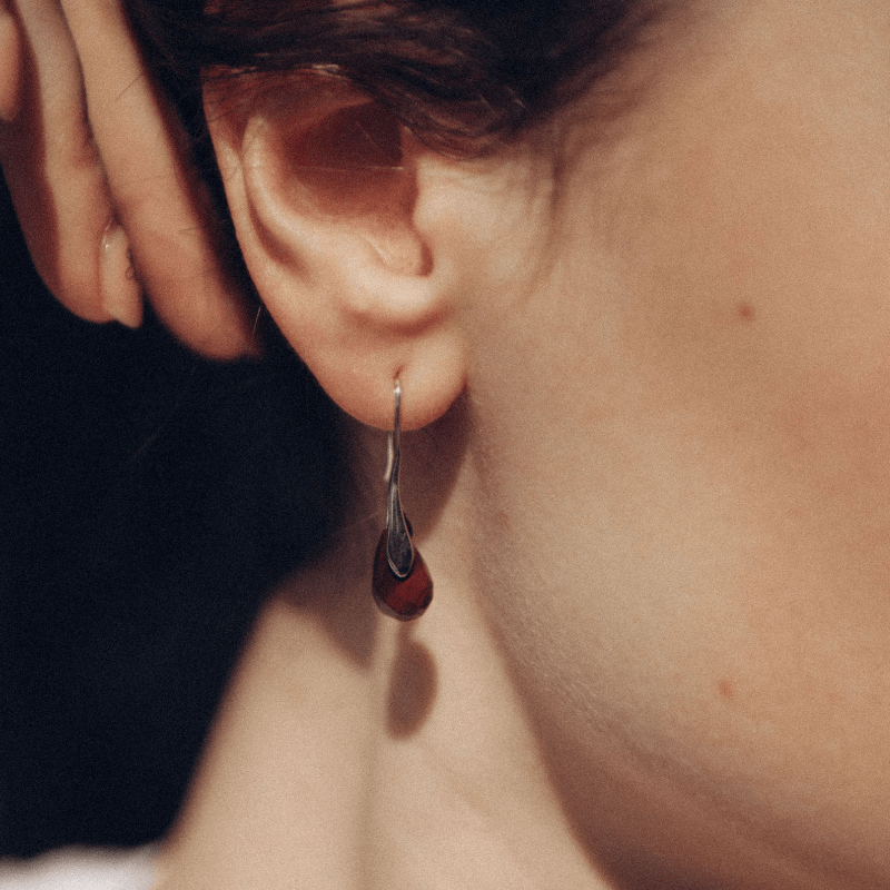 Amethyst natural gemstone dangle earrings for women, featuring sterling silver hooks and healing jewelry properties.