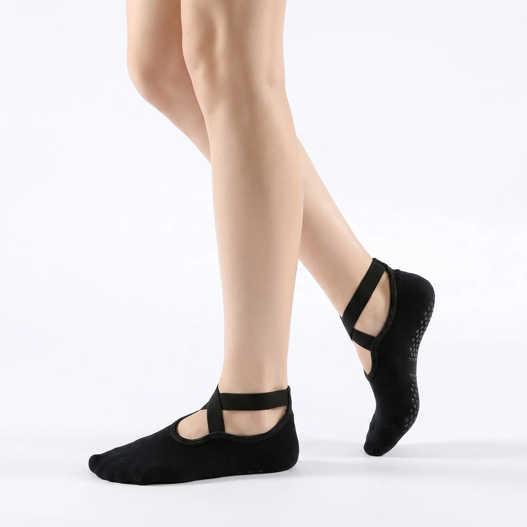 Comfortable women's grip socks, perfect for yoga, pilates, barre, and dance; textured for stability.
