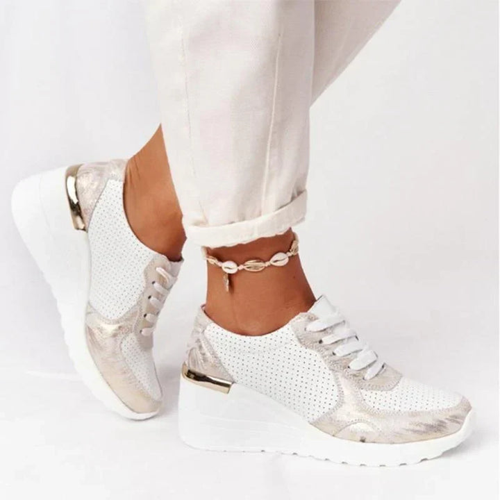 Breathable Women's Nova air sneakers, ensuring lightweight comfort & ergonomic support for active feet.