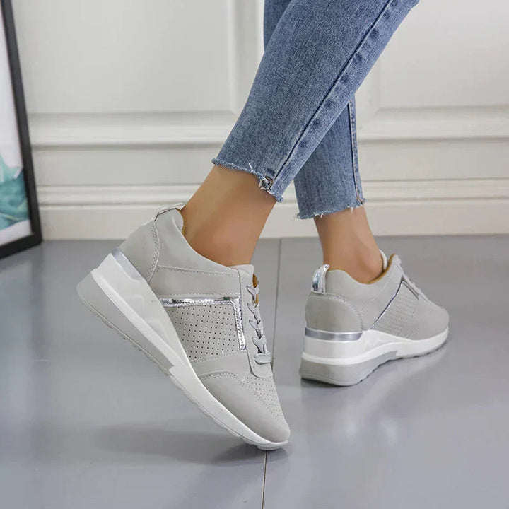 Lightweight Nova women's air sneakers, supreme foot comfort & easy walking.