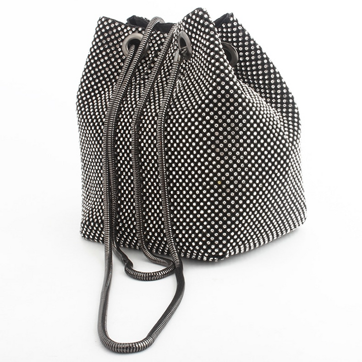 Silver Nova Shoulder Bag. Chic women's shoulder bag, versatile and structured, a luxury silver accessory.