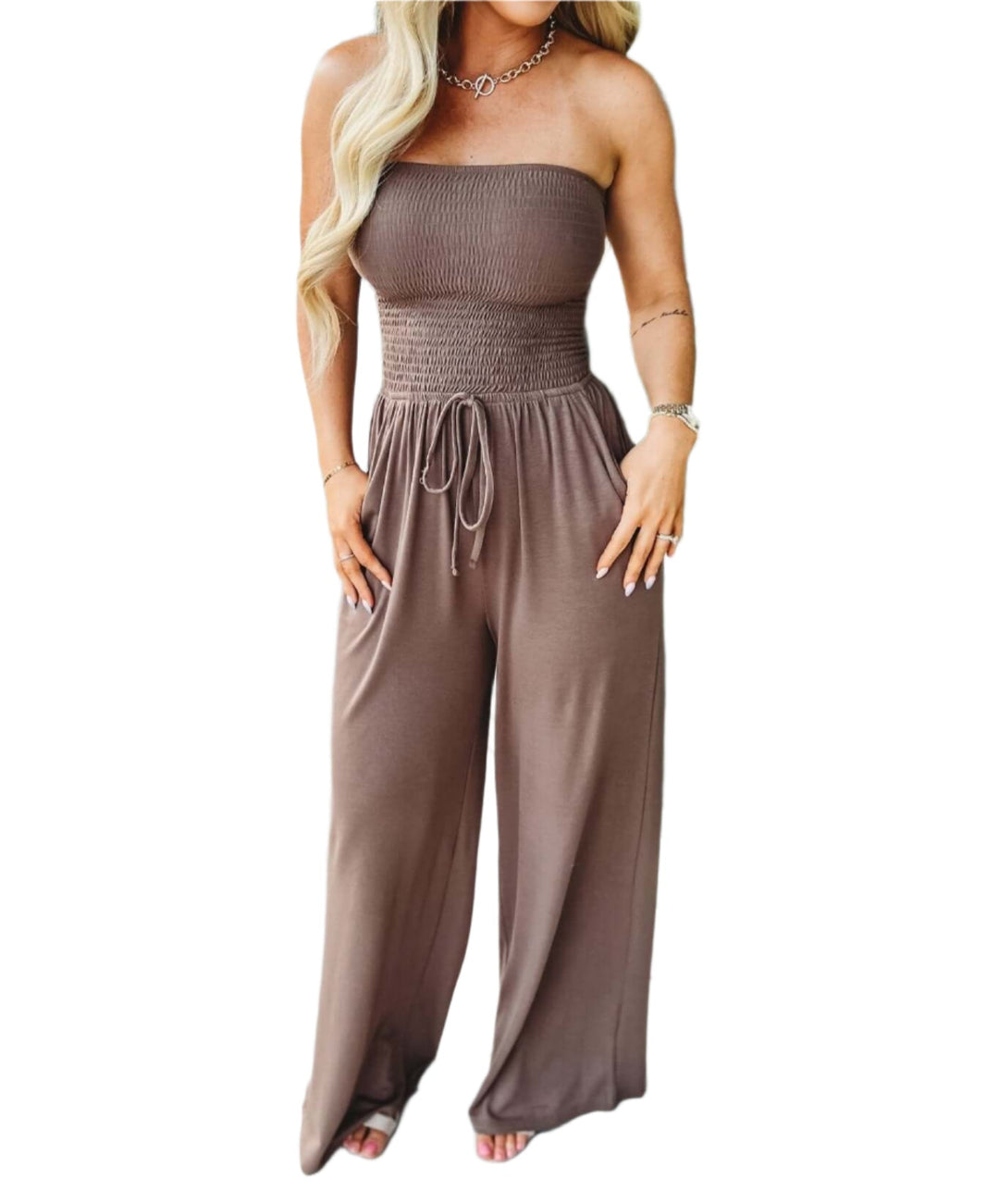 Casual off-shoulder wide-leg summer jumpsuit. Comfortable and stylish ladies' fashion for vacation outfits.