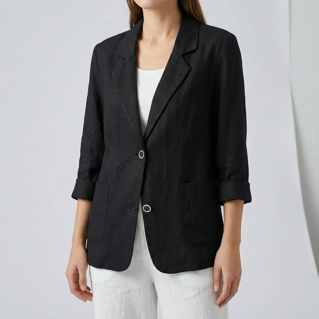 Chic women's relaxed fit blazer, perfect for office wear or a stylish casual look. Lightweight & comfortable.