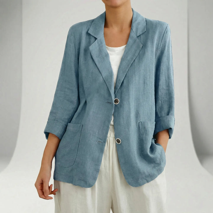 Relaxed fit women's blazer, perfect for adding chic style & comfort to any office or everyday professional look.