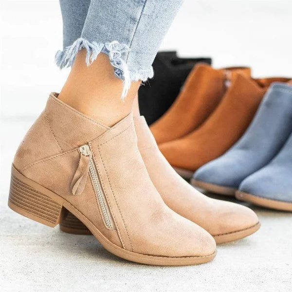 Comfortable women's orthopaedic ankle boots with excellent foot support, suitable for everyday casual wear.