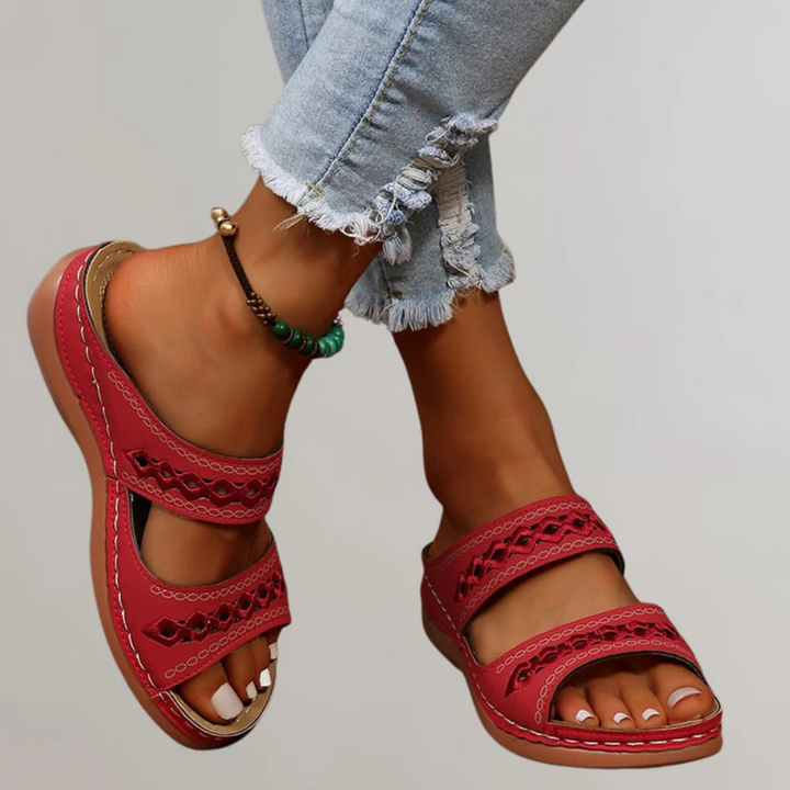 Women's orthopaedic sandals with arch support for comfortable summer walking & everyday foot pain relief.