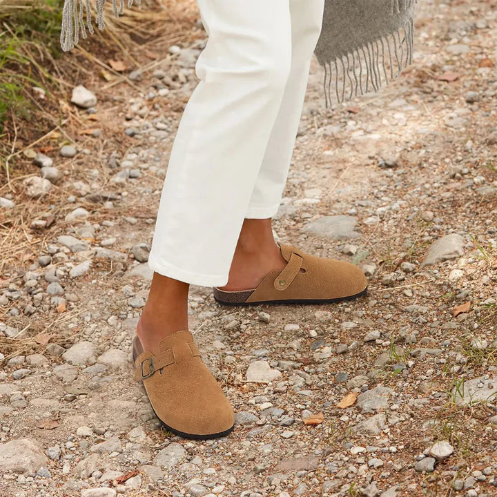 Supportive women's slippers, orthopaedic design for ultimate comfort & healthy feet. Great for casual wear.