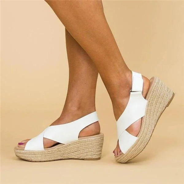 Casual women's orthopaedic espadrille wedge sandals, ideal for all-day summer comfort.