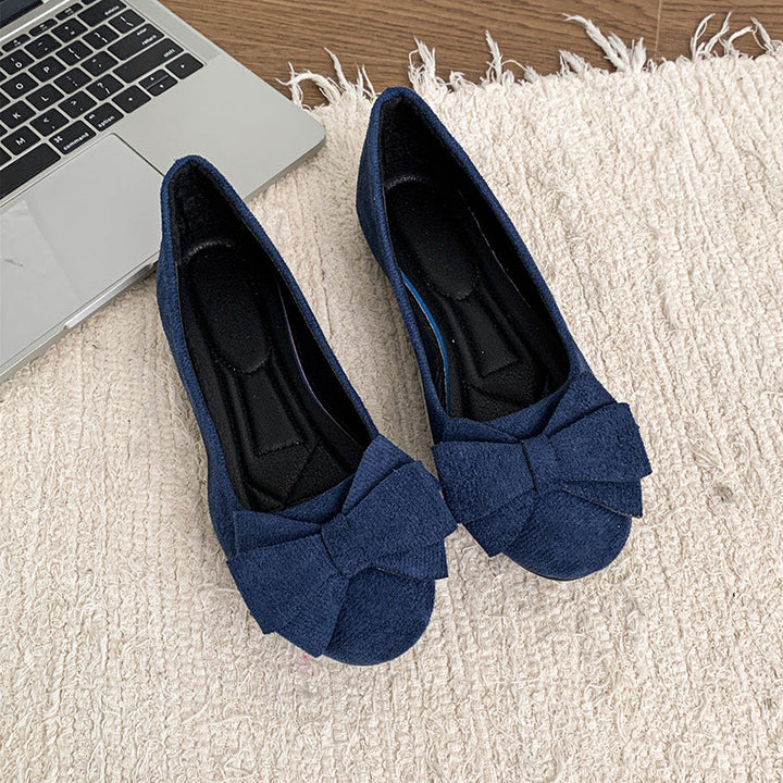 Women's supportive orthopaedic wide fit ballet flats, designed for active comfort.