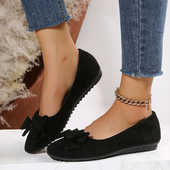 Orthopaedic wide fit ballet flats for women, ensuring all-day comfort & style.