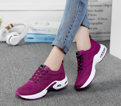 Lightweight, breathable women's orthopedic sneakers, offering active daily support.