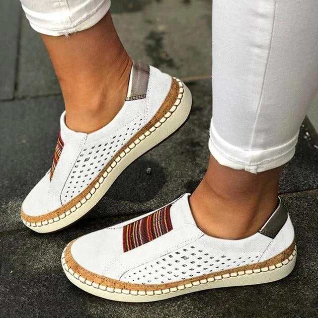 Women's orthopedic bunion corrector sneakers for pain relief & arch support, ideal for walking comfort.