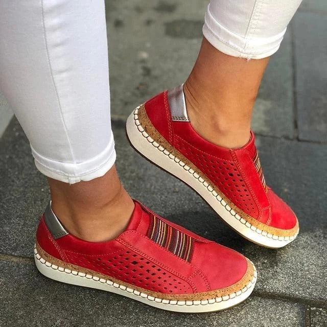Casual women's walking sneakers with bunion corrector, promoting toe alignment & foot health with posture support.