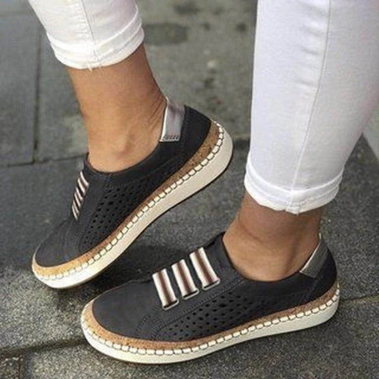 Orthopedic women's sneakers for bunion correction, providing advanced pain relief & support for healthy feet.