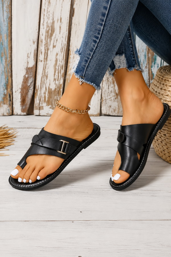 Supportive women's comfort sandals with orthopedic design, perfect for bunion relief & everyday wear.