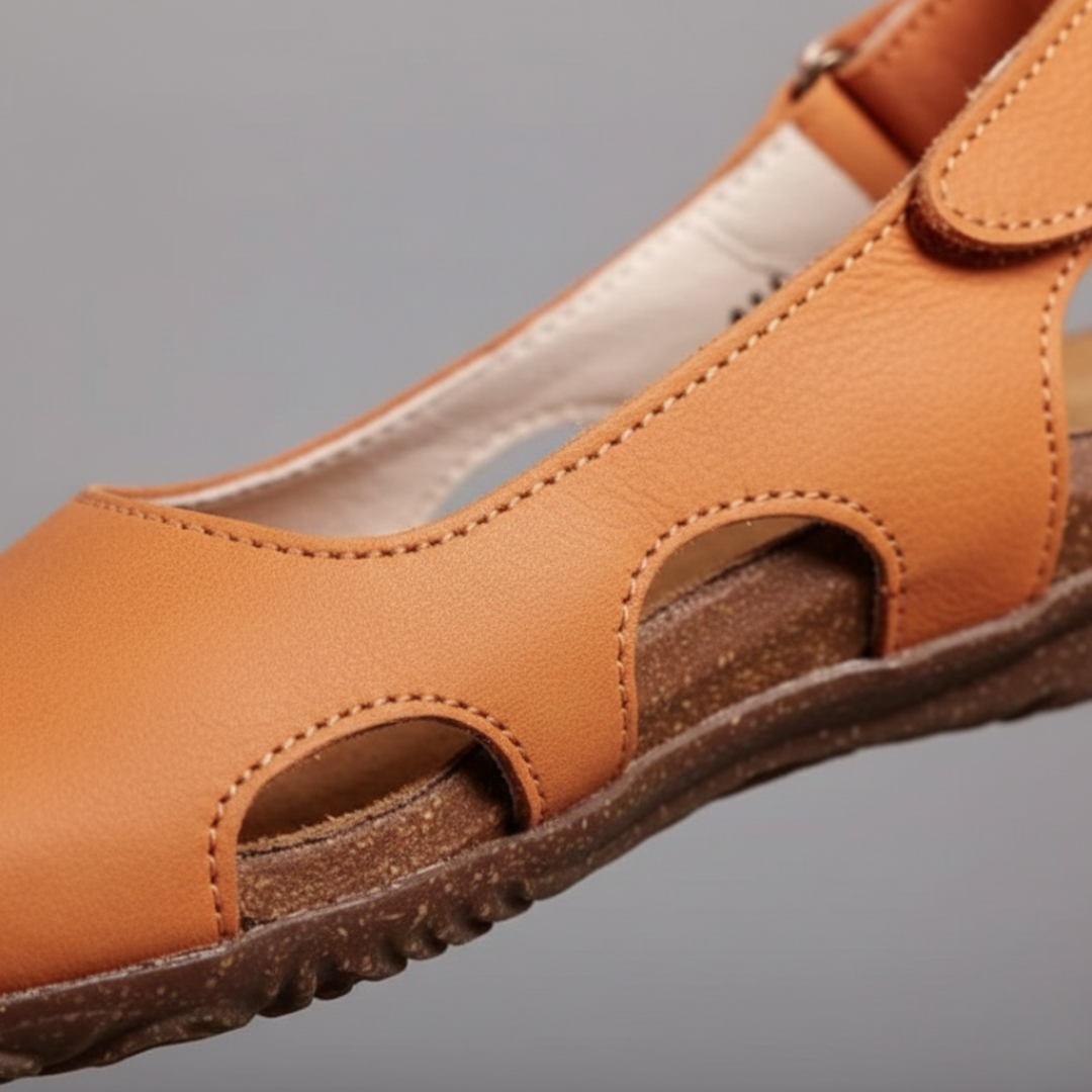 Comfortable women's closed-toe slingback orthopedic sandals with advanced arch support. Ideal for daily wear.
